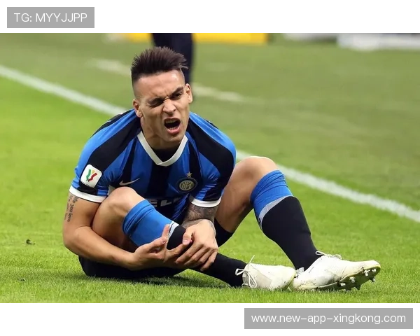 俱乐部大胆出击:重金挖角对手主力引发行业震动 俱乐部大胆出击:重金挖角对手主力引发行业震动