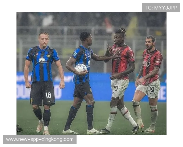 费耶诺德完成前场速度换血