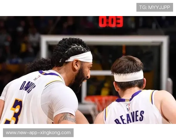 湖人教练调整阵容获得现场认可